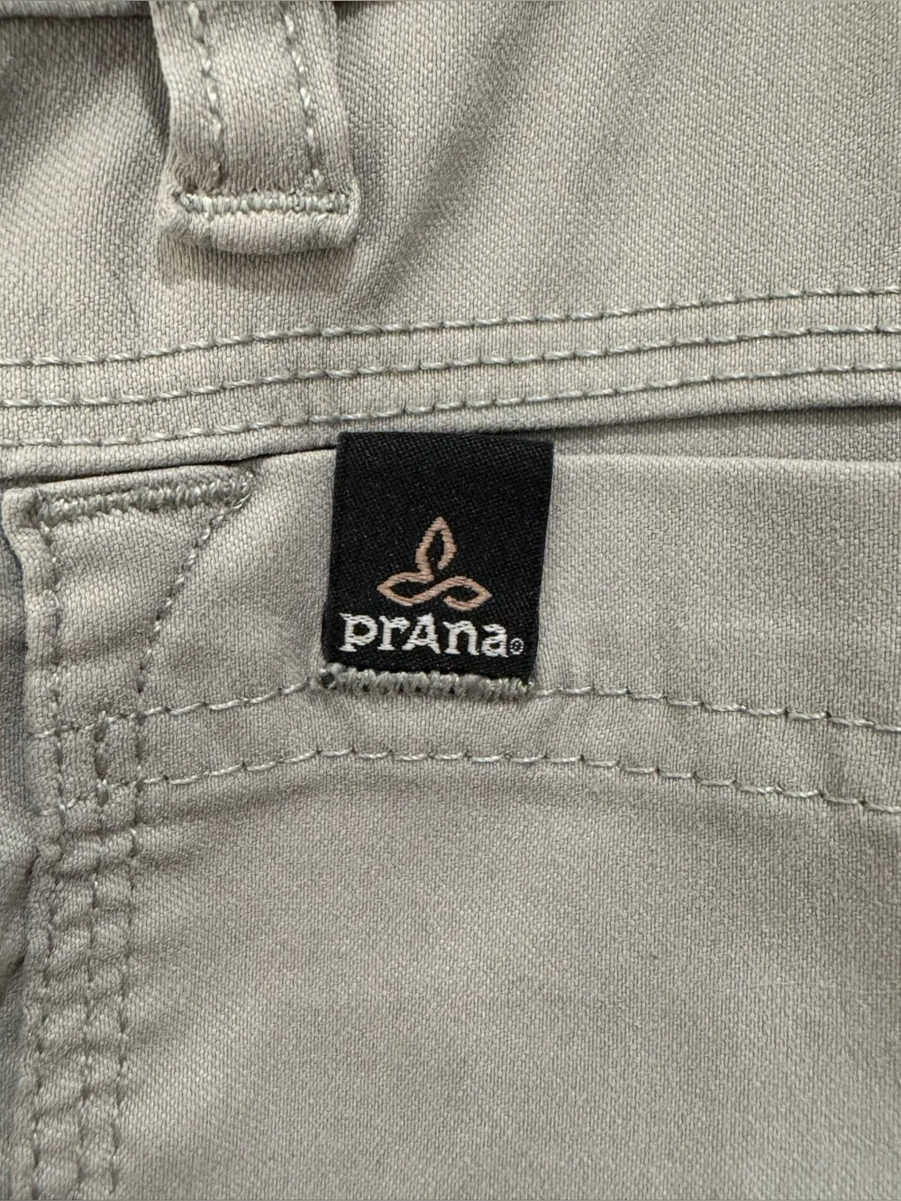 prAna | Stretch Zion Cargo Hiking Shorts Grey | 36W x 10L | Style M3ST10117